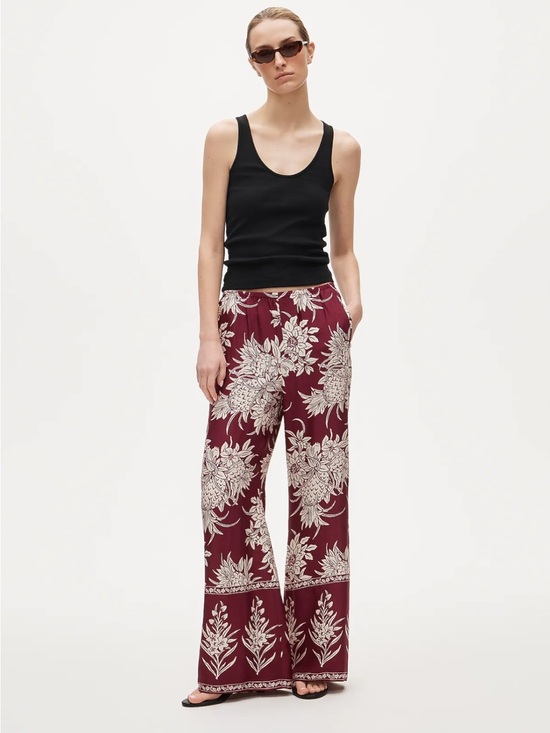 J. Crew Pants - NWT J Crew Cosmo pant in pineapple-print viscose twill